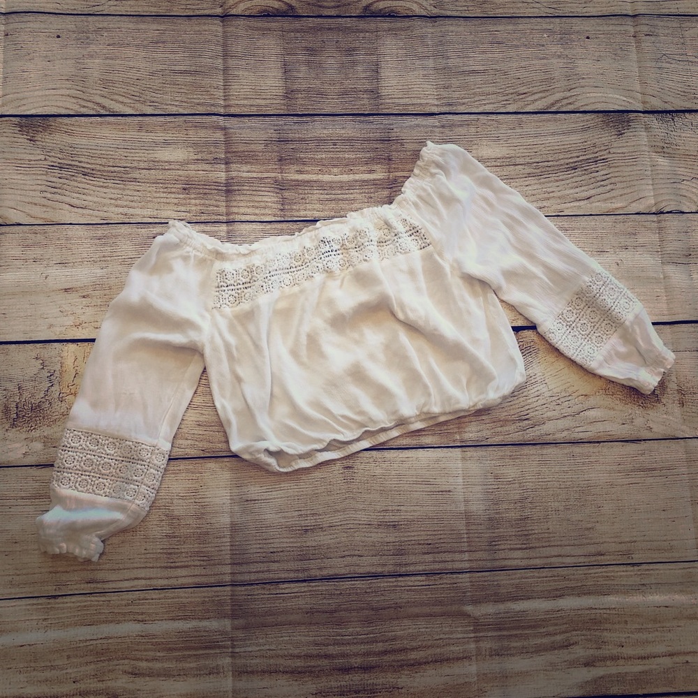 White crop top